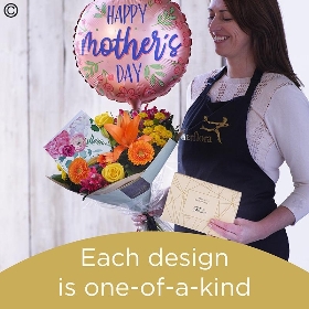 Mothers Day Handtied Gift Set