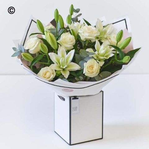 Beautifully simple white rose and lily